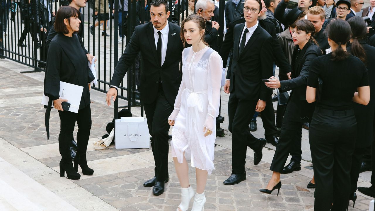 What Emily Should Actually Wear in Italy, According to the Street-Style Set