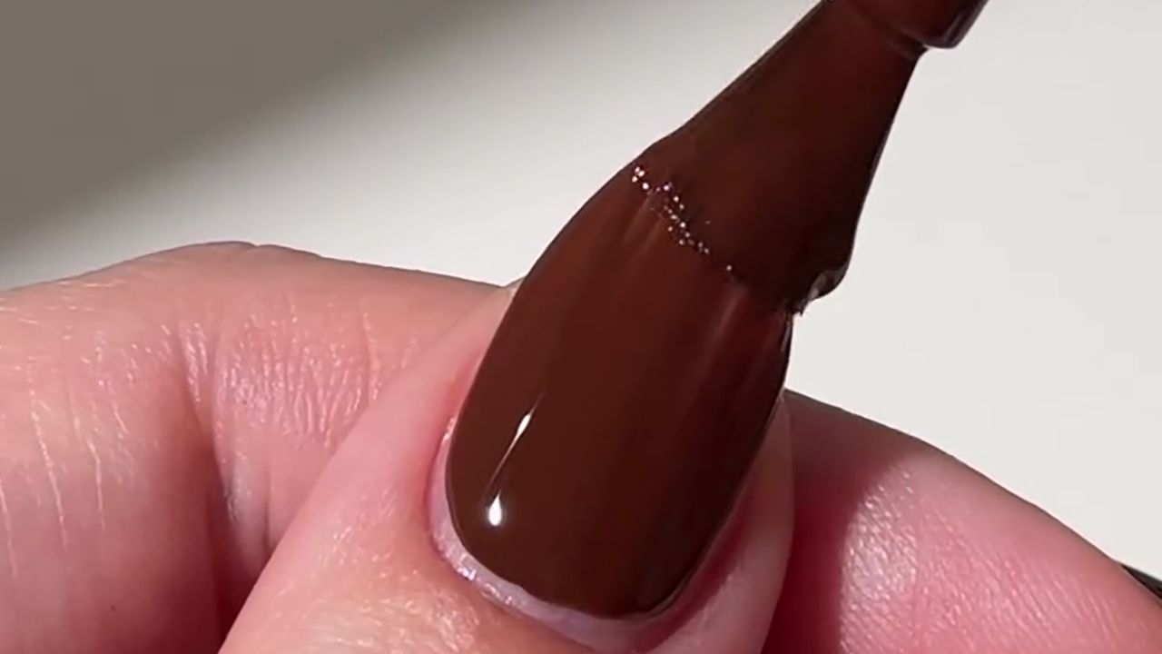 7 Unique Takes on The Chocolate Nails Trend
