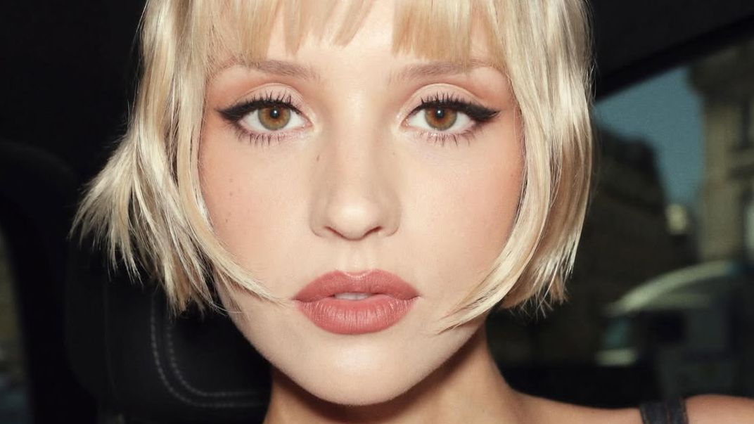 6 Universally Flattering Eyeliner Shades to Suit Any Eye Color
