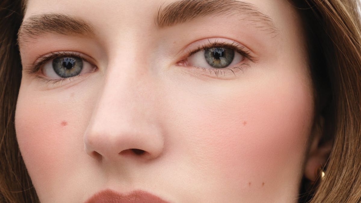 The Best Self-Setting Concealers Combine Two Steps in One